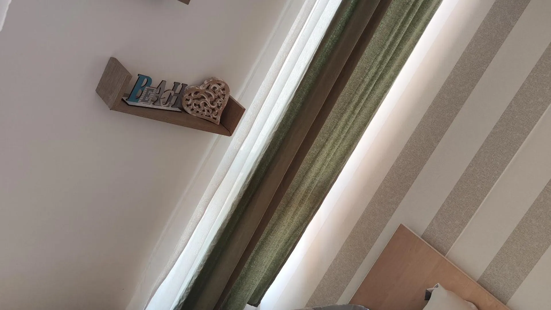 Apartment With Sea View In 1St Line Sarafowo Burgas