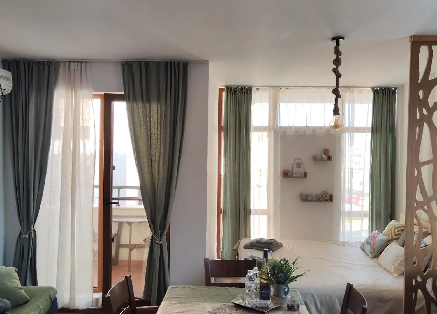 Apartment With Sea View In 1St Line Sarafowo Burgas