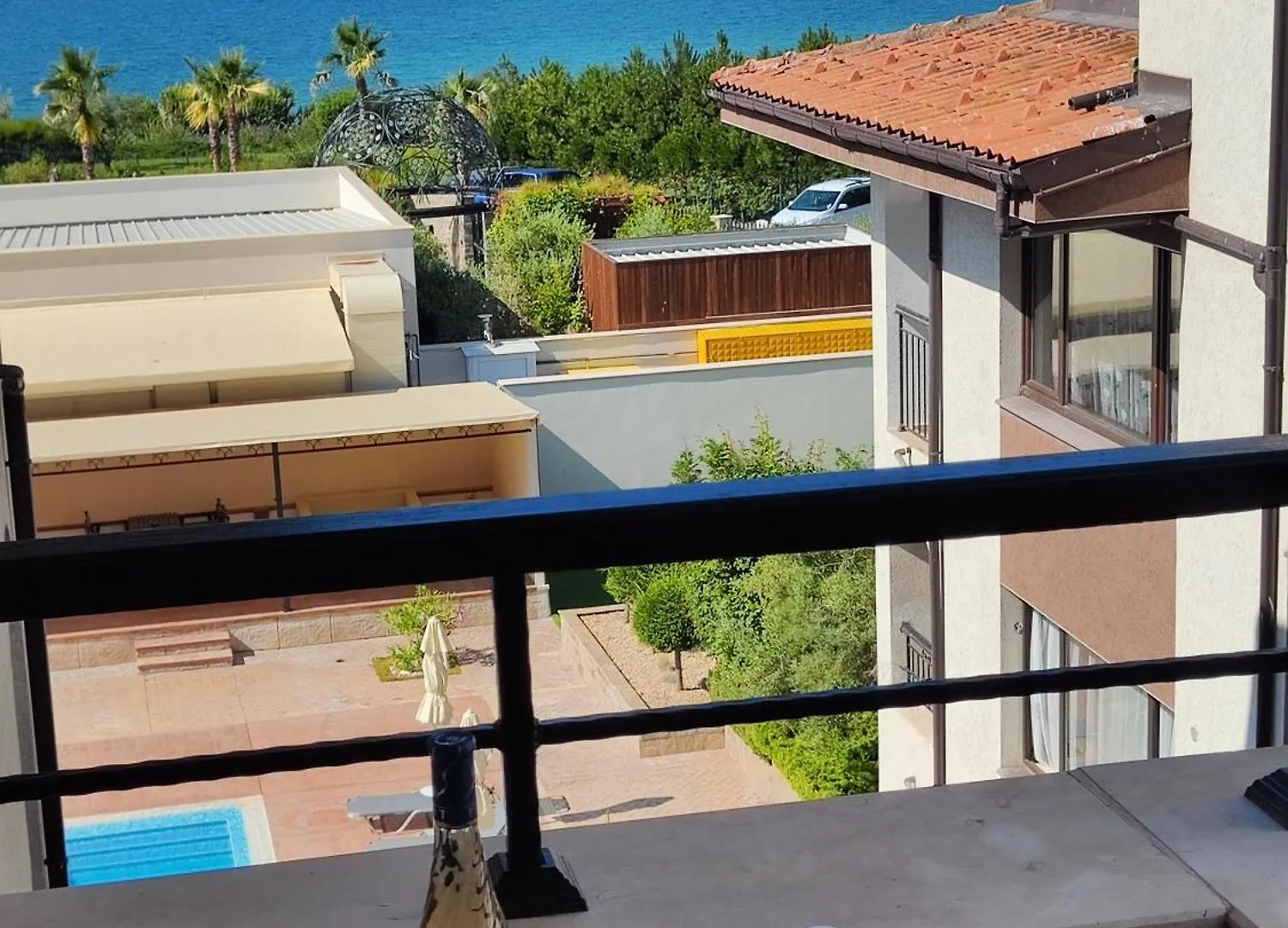 Apartment With Sea View In 1St Line Sarafowo Burgas